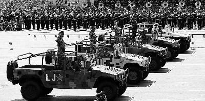 世界著名閱兵，展現(xiàn)軍威，激發(fā)民族自豪感，全球矚目，盛大閱兵彰顯軍威，激發(fā)民族自豪感瞬間