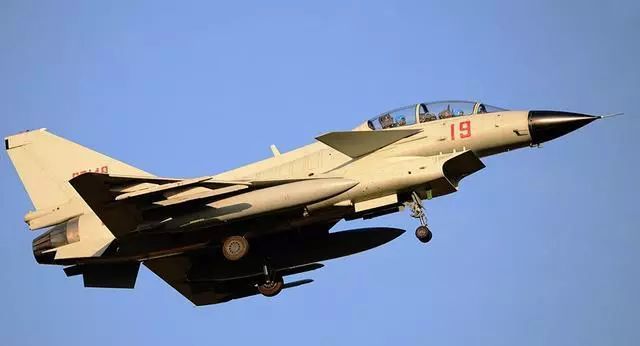 揭秘殲-10戰(zhàn)斗機的啟動過程，揭秘殲-10戰(zhàn)斗機啟動全程