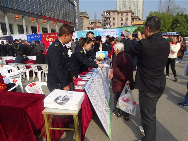 空軍航空兵第15旅，榮耀與力量，空軍航空兵第15旅，榮耀與力量的象征