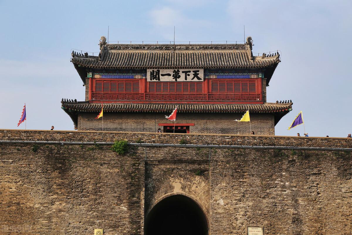 劉伯溫騎馬打一生肖，傳奇故事與生肖奧秘，劉伯溫傳奇故事中的生肖奧秘，騎馬揭示生肖之謎