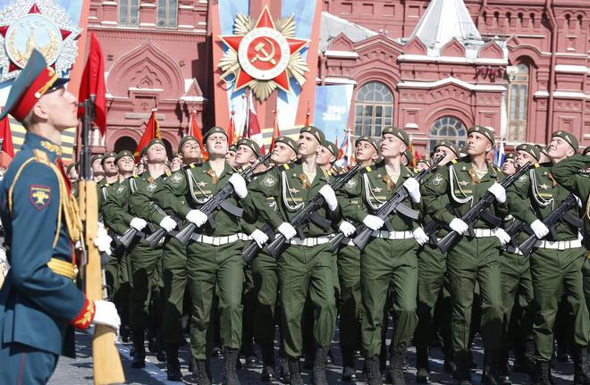 盛世盛典，回顧2020年中國(guó)閱兵，盛世盛典，回顧中國(guó)閱兵風(fēng)采，展現(xiàn)國(guó)防力量崛起