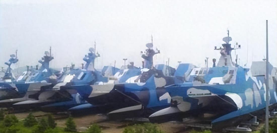 揭秘中國海軍的利器，022型導(dǎo)彈發(fā)射艇，揭秘中國海軍利器，022型導(dǎo)彈發(fā)射艇戰(zhàn)力展示