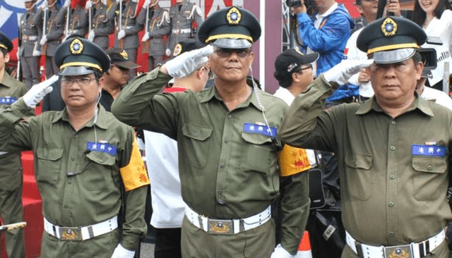 臺灣軍隊(duì)與國民黨之間的關(guān)系解析，臺灣軍隊(duì)與國民黨關(guān)系的深度解析