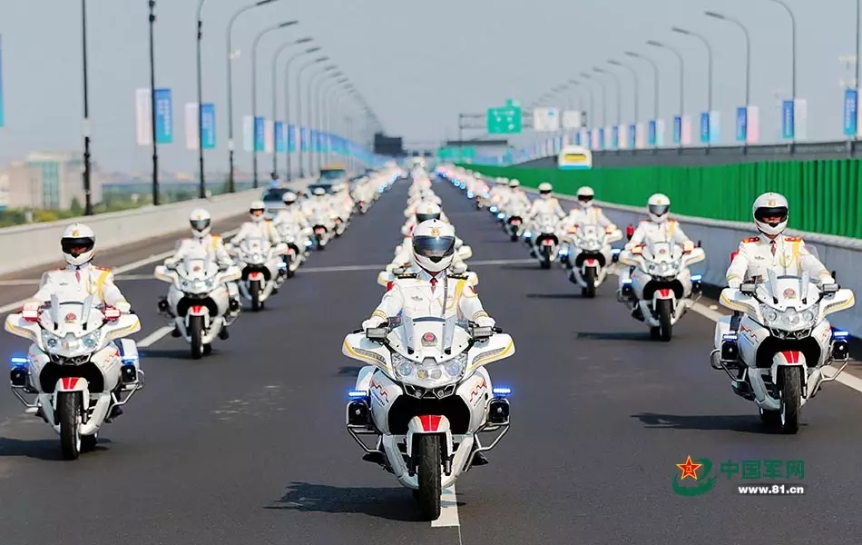 國賓護衛(wèi)隊觀后感，榮耀與責任并存，國賓護衛(wèi)隊的榮耀與責任，深刻觀后感分享