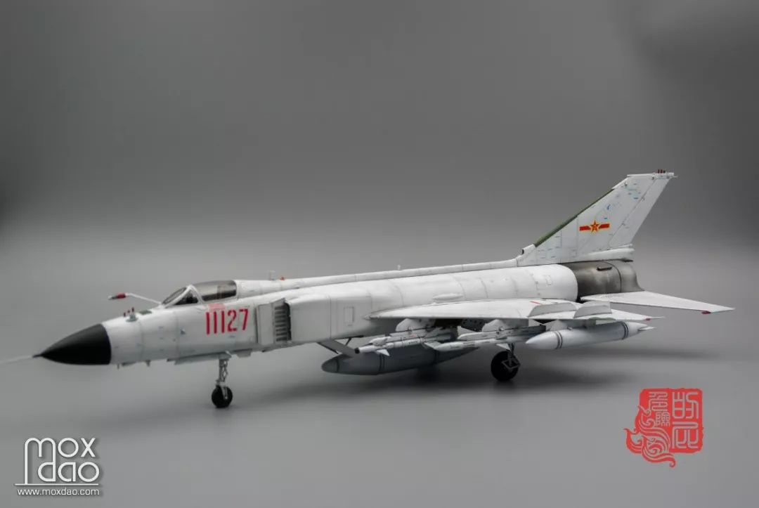 殲8戰(zhàn)斗機(jī)載重量，深度解析與探討，殲8戰(zhàn)斗機(jī)載重量深度解析及探討