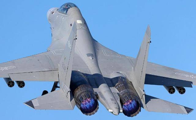 中國(guó)空軍殲
