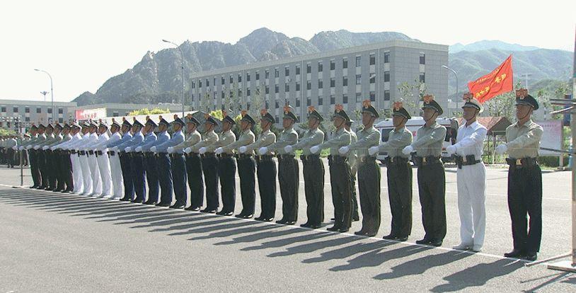 閱兵方陣人數(shù)揭秘，規(guī)模之大，震撼人心！，閱兵方陣規(guī)模盛大，人數(shù)揭秘震撼人心！