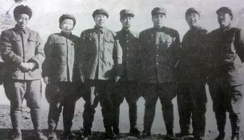 中國女將軍圖片，展現(xiàn)女性力量與榮耀，中國女將軍圖片，展現(xiàn)女性力量與榮耀的輝煌瞬間