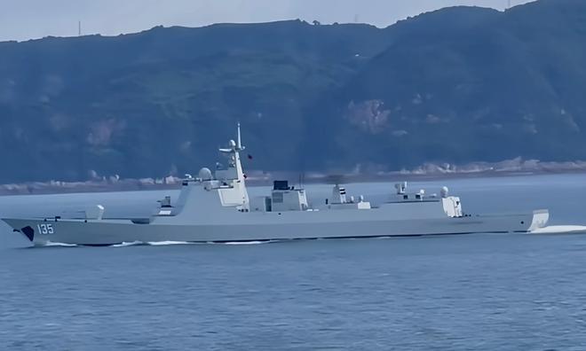 四川省命名的軍艦，榮耀與擔(dān)當(dāng)?shù)南笳?，四川省命名軍艦，榮耀與擔(dān)當(dāng)?shù)臉?biāo)志性體現(xiàn)