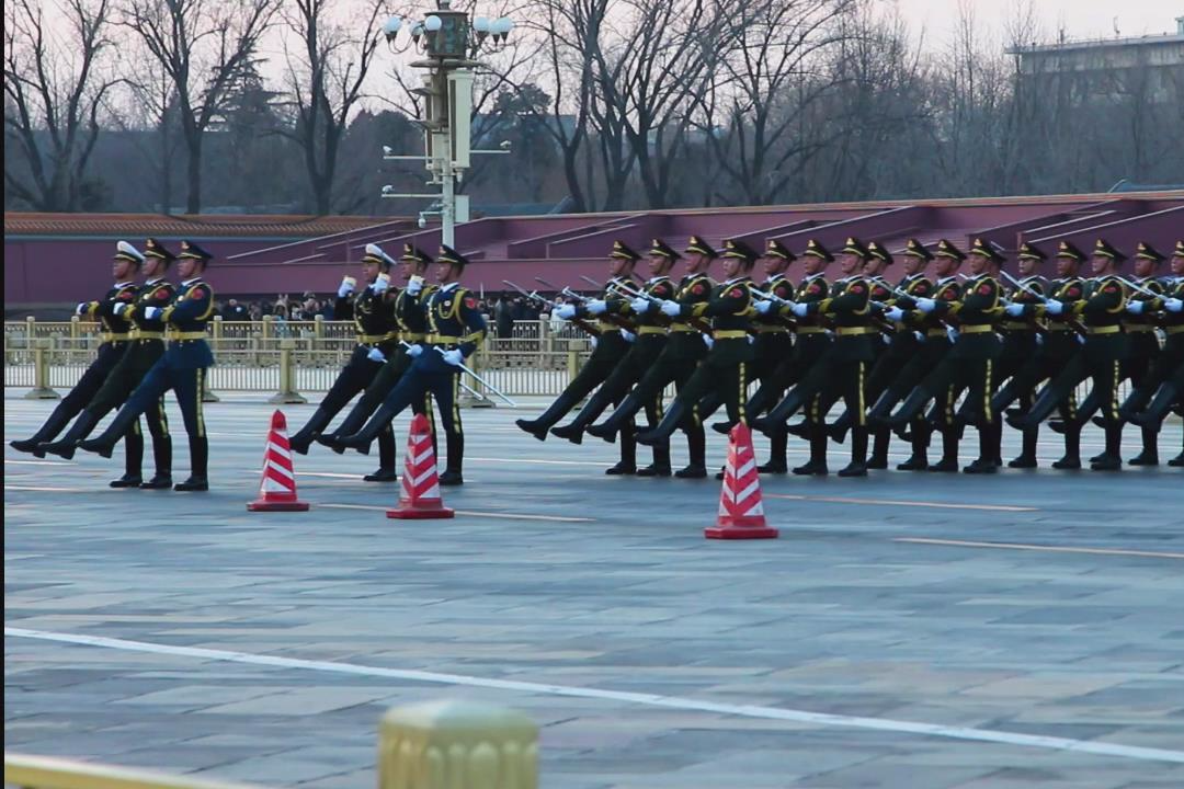 國(guó)旗護(hù)衛(wèi)隊(duì)與三軍儀仗隊(duì)，榮耀的象征與精神的體現(xiàn)，國(guó)旗護(hù)衛(wèi)隊(duì)與三軍儀仗隊(duì)，榮耀與精神的象征