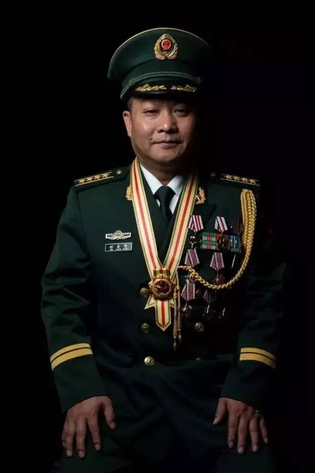 普通人能獲得八一勛章嗎？解讀八一勛章的授予條件與可能性，普通人能否獲得八一勛章？八一勛章授予條件與可能性解讀