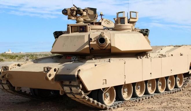 M1A2艾布拉姆斯坦克，第三代主戰(zhàn)坦克的杰出代表，M1A2艾布拉姆斯坦克，第三代主戰(zhàn)坦克的翹楚