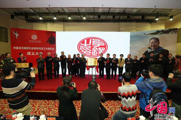 北京電視臺軍事主持人，聚焦他們的風(fēng)采與責(zé)任，北京電視臺軍事主持人風(fēng)采與職責(zé)聚焦