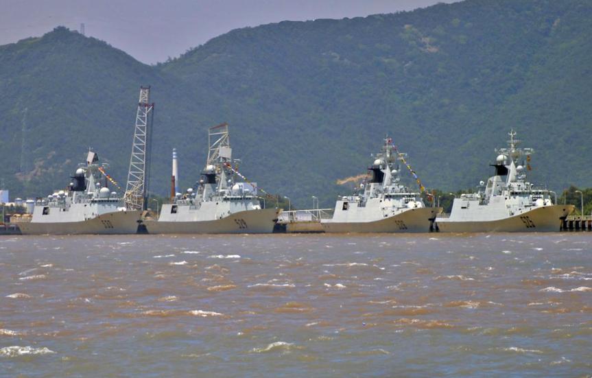 關(guān)于中國海軍護衛(wèi)艦，深入了解056型和054型護衛(wèi)艦的區(qū)別，中國海軍護衛(wèi)艦揭秘，056型與054型護衛(wèi)艦深度對比