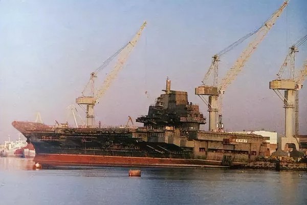 瓦良格號戰(zhàn)列艦，歷史、特點(diǎn)與未來展望，瓦良格號戰(zhàn)列艦，歷史特點(diǎn)與未來展望