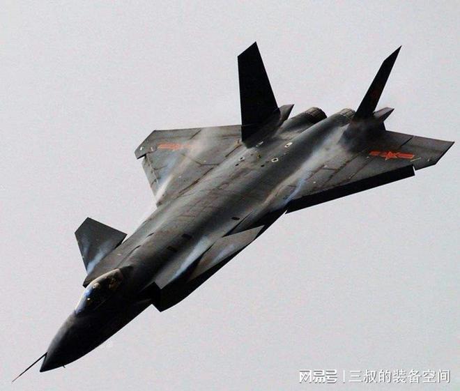 揭秘殲八機，歷史背景與技術(shù)特點，揭秘殲八機，歷史背景與技術(shù)特色全解析