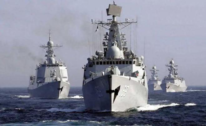海軍節(jié)，紀(jì)念海洋榮耀的日子，2024年海軍節(jié)是哪一天？，海軍節(jié)紀(jì)念海洋榮耀的日子，揭秘2024年海軍節(jié)日期揭曉！