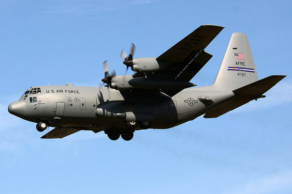 C-130運輸機圖解，深入了解這一卓越的空中力量，圖解C-130運輸機，揭示卓越空中力量的奧秘