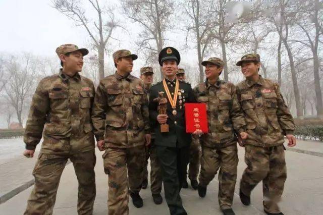 揭秘中國人民解放軍歷史上的傳奇部隊——21集團軍63師188團，揭秘傳奇部隊，中國人民解放軍歷史上的21集團軍63師188團傳奇故事。