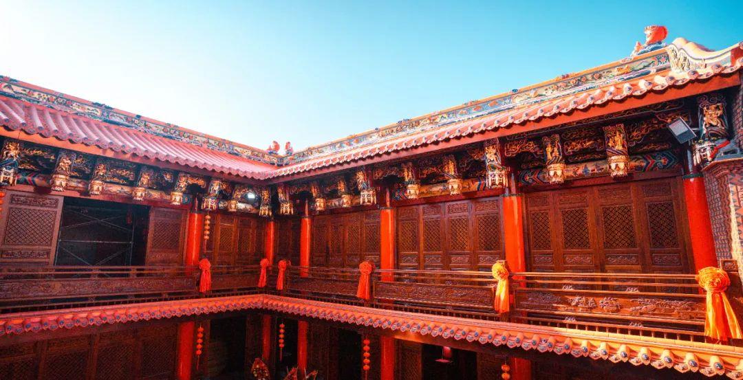 泉州建筑特色，探尋古老與現(xiàn)代的完美融合，泉州建筑特色，古今交融的完美體現(xiàn)