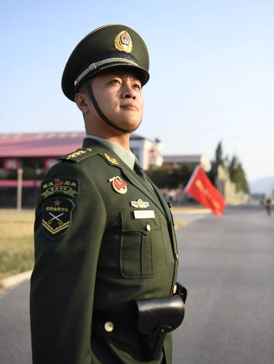 19年閱兵領導方隊，展現(xiàn)國家力量與榮耀的領航者，閱兵領導方隊領航國家力量與榮耀，展現(xiàn)國家力量與榮耀的領航者