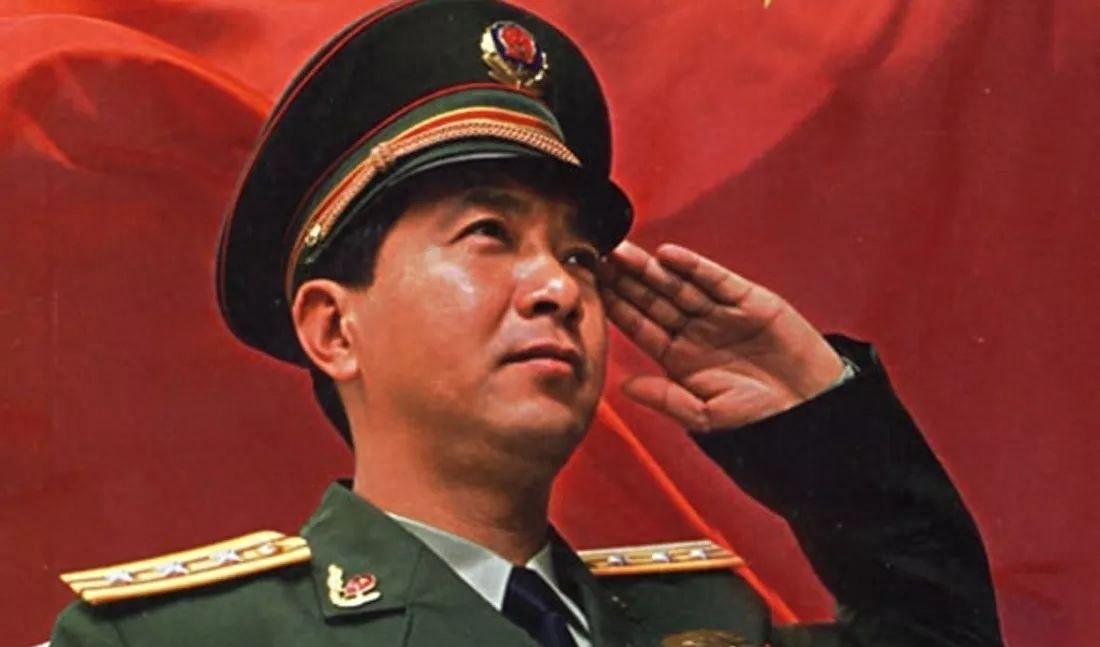 感動中國丁曉兵，一位英雄的無私奉獻與堅韌不拔，感動中國，英雄丁曉兵的無私奉獻與堅韌不拔精神熠熠生輝