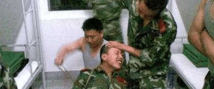 老兵打新兵事件，反思與探討，老兵打新兵事件，深度反思與探討