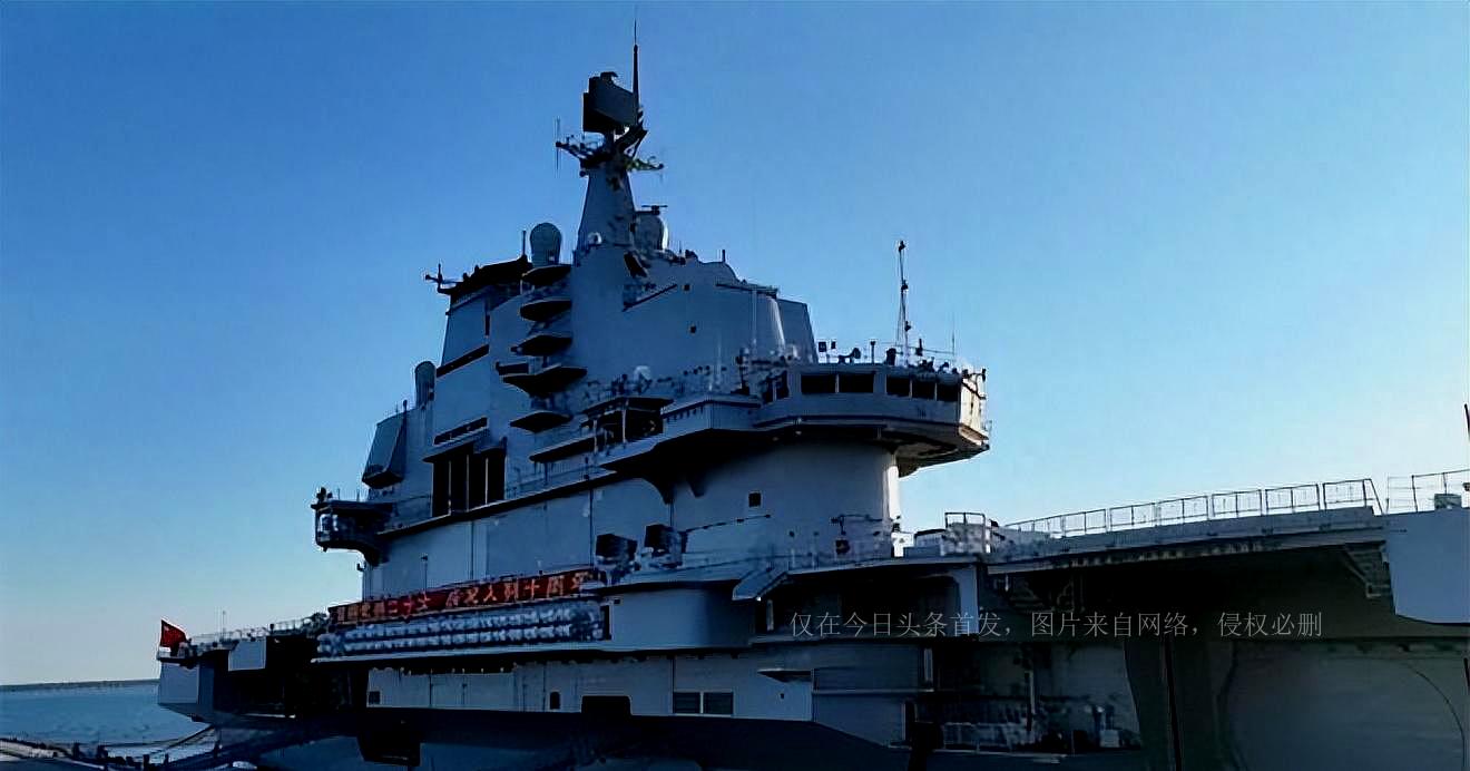 遼寧艦艦長(zhǎng)一覽表——中國(guó)海軍航母時(shí)代的領(lǐng)航者，遼寧艦歷任艦長(zhǎng)概覽，中國(guó)海軍航母時(shí)代的領(lǐng)航先鋒