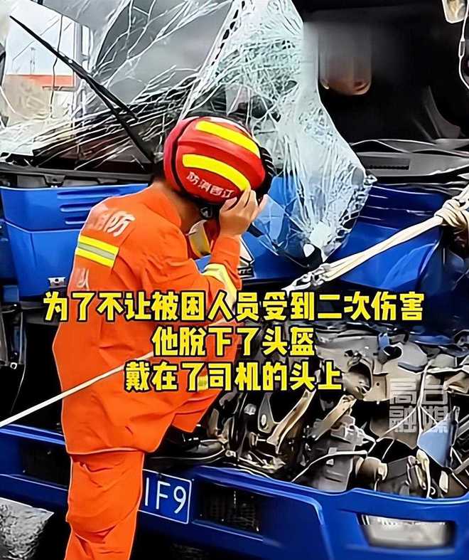 回顧往年今日重大新聞事件，歷史長河中值得銘記的時刻，歷年重大新聞事件回顧，歷史長河中值得銘記的輝煌時刻