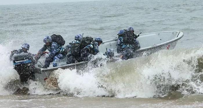 慶祝中國(guó)人民海軍的生日，致敬偉大的海軍力量！，慶祝海軍華誕，致敬偉大海軍力量！