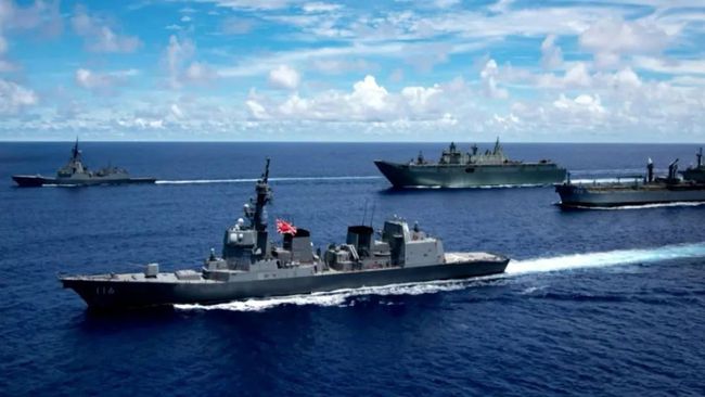海軍的地位與作用，保衛(wèi)國(guó)家安全的重要力量，海軍，保衛(wèi)國(guó)家安全的關(guān)鍵力量，彰顯海洋戰(zhàn)略地位