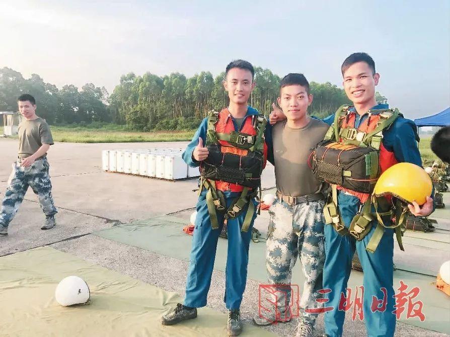 一個(gè)空軍基地有多少人？揭秘空軍基地人員構(gòu)成與規(guī)模，揭秘空軍基地人員構(gòu)成與規(guī)模，一個(gè)空軍基地究竟有多少人？