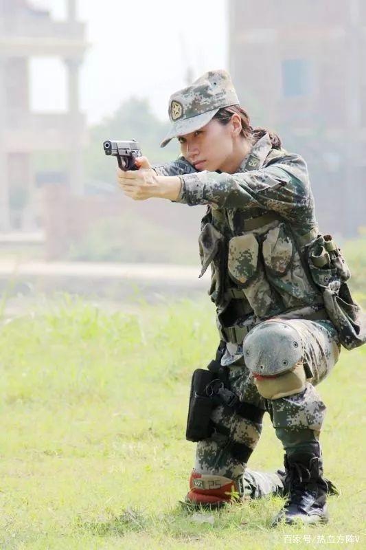 中國第一批女特種兵，勇氣與榮耀的象征，中國首批女特種兵，勇氣與榮耀的典范