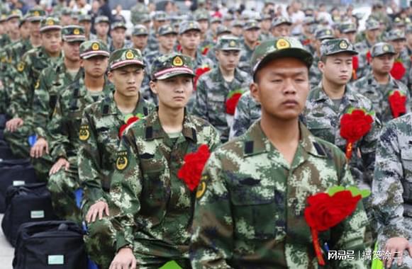 女生當兵過程中的身體檢查，真相與誤解，女生當兵身體檢查，真相揭秘與誤解解析