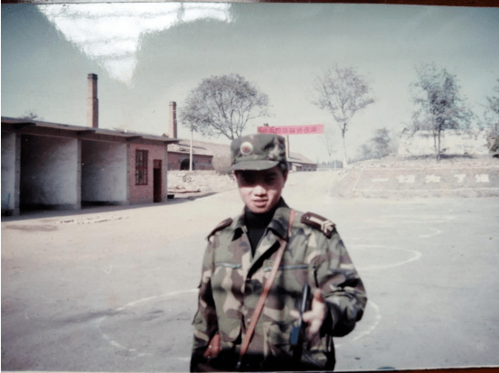回顧我的青春歲月，我在1996年的軍旅生涯，青春歲月與軍旅生涯，回顧我的成長之路（1996年軍旅生涯）