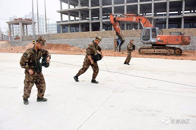 通信兵屬于什么兵種？深入了解中國軍隊中的通信兵種，中國軍隊中的通信兵種，職責(zé)與角色解析
