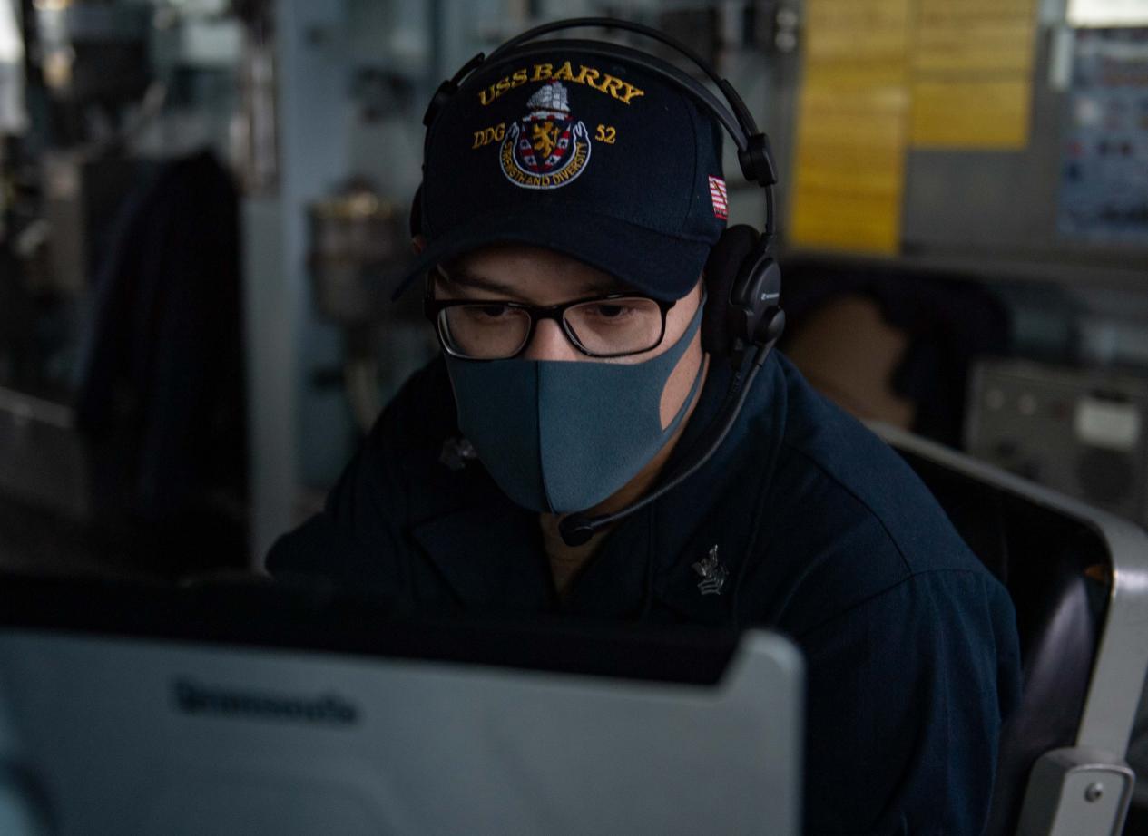 中國(guó)海軍的驕傲，揭秘中國(guó)海軍艦艇序列中的第115號(hào)驅(qū)逐艦，揭秘中國(guó)海軍艦艇序列中的驕傲之作，第115號(hào)驅(qū)逐艦傳奇