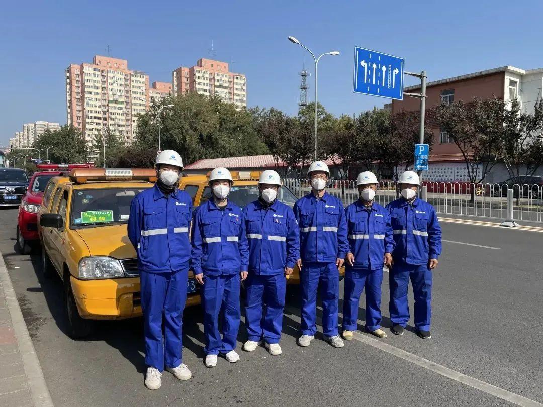 關(guān)于工作服的專業(yè)解讀與選擇指南，工作服的專業(yè)解讀與選擇攻略