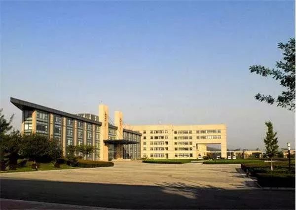 ?？莆渚瘜W(xué)院有哪些，全面解析中國武警學(xué)院的?？平逃?，全面解析，中國武警學(xué)院的?？平逃八鶎賹？莆渚瘜W(xué)院名單