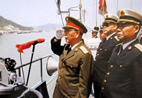 三軍儀仗隊抬棺，英雄們的榮耀時刻，三軍儀仗隊抬棺，榮耀時刻的莊嚴(yán)儀式