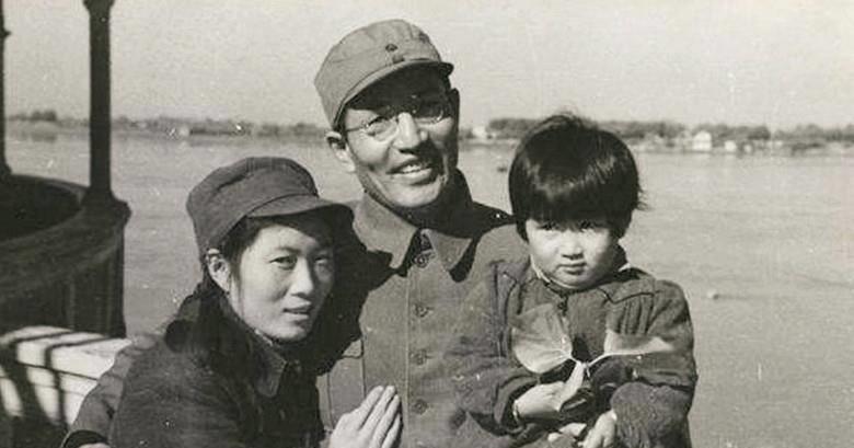 炮兵始建于何時(shí)，歷史沿革與軍事發(fā)展，炮兵的歷史沿革與軍事發(fā)展，起源時(shí)間及演變探究