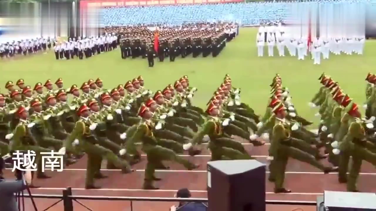 閱兵正步最好看的國(guó)家，探索軍事儀式的魅力，全球閱兵正步之美，探索軍事儀式的獨(dú)特魅力