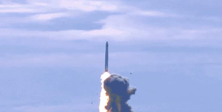 波音747中國(guó)空軍一號(hào)，探索空中力量的傳奇之旅，波音747中國(guó)空軍一號(hào)，空中力量傳奇之旅探索