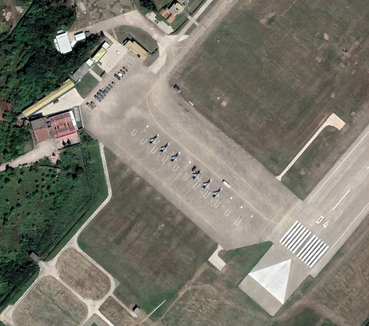 中國空軍裝備最多的戰(zhàn)斗機，深度解析與探討，中國空軍裝備最廣泛的戰(zhàn)斗機，深度解析與探討
