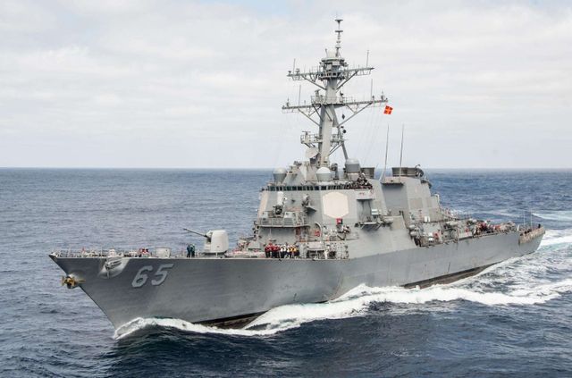 終極對(duì)決，052C型驅(qū)逐艦與伯克級(jí)驅(qū)逐艦單挑，誰將更勝一籌？，終極對(duì)決，052C型驅(qū)逐艦與伯克級(jí)驅(qū)逐艦的單挑對(duì)決，誰將勝出？