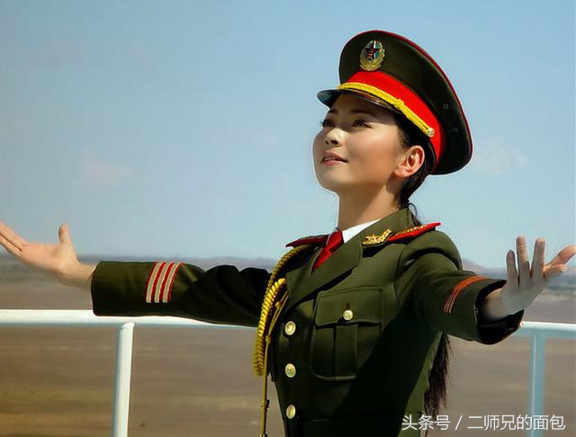 空姐與中國女兵，究竟誰是最美的？，空姐與中國女兵，誰是最美？對比解析