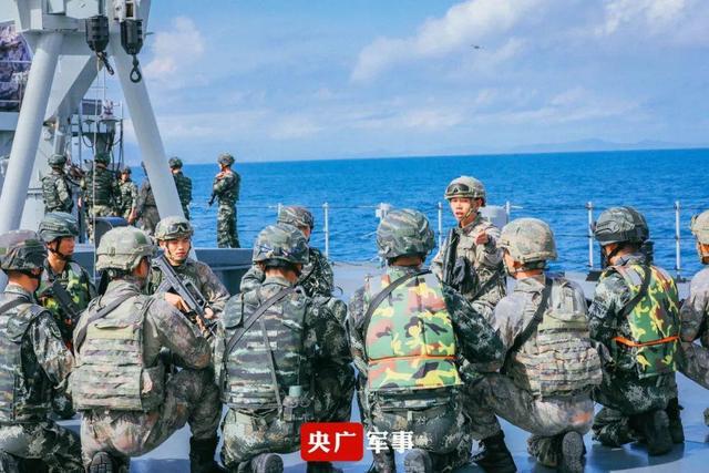 蛟龍突擊隊奮勇，鐵血戰(zhàn)士的榮耀時刻免費觀看，鐵血戰(zhàn)士榮耀時刻，蛟龍突擊隊的英勇奮戰(zhàn)免費觀看