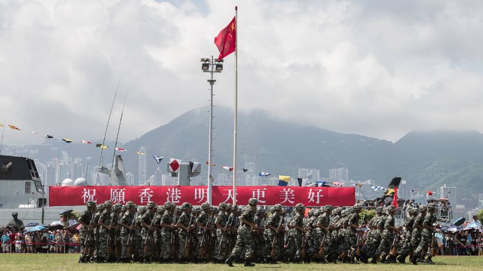 石崗軍營標語，歷史傳承與現(xiàn)代價值的體現(xiàn)，石崗軍營標語，歷史傳承與現(xiàn)代價值的交融展現(xiàn)